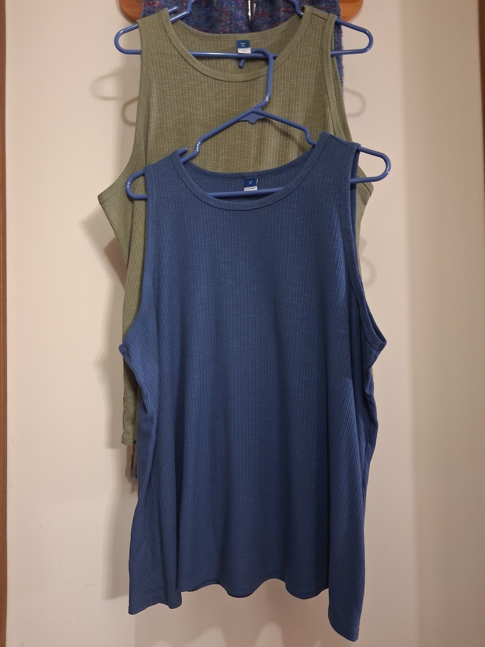 Old Navy XL Luxe Tank Tops in Blue and Olive